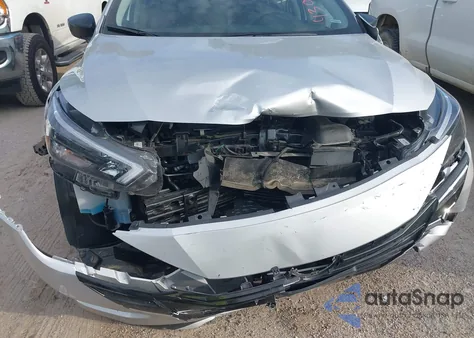 2025 Nissan Versa 1.6 S z USA, uszkodzony, nr VIN 3N1CN8DV9SL839172